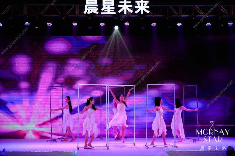 “時(shí)光之門(mén)”優(yōu)雅現(xiàn)代舞蹈-浪漫大型多人舞蹈時(shí)空之門(mén)表演